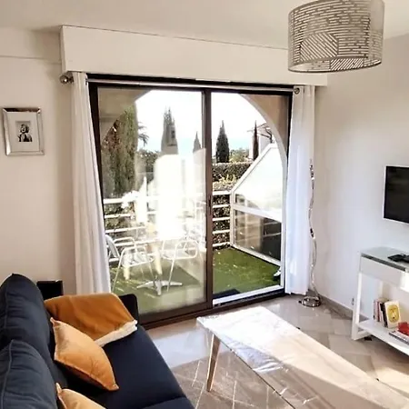 Apartment De Luxe Sun Paradis, Terrasse, Vue Piscine Cannes